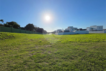 Terreno à venda em Ogiva, Cabo Frio, RJ