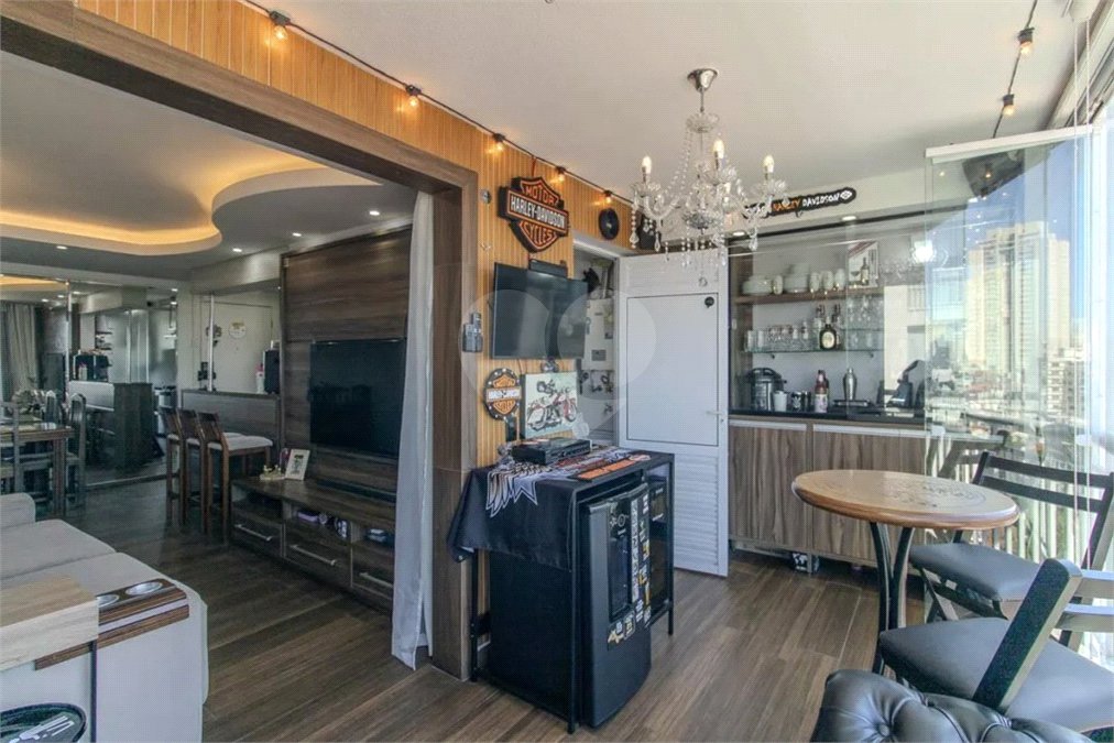 Apartamento à venda com 2 quartos, sendo 1 suíte, em Vila Maria Alta, São Paulo, SP