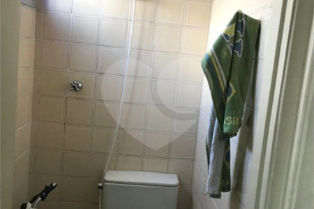 Apartamento para alugar com 3 quartos, sendo 1 suíte,  em Pinheiros, São Paulo, SP