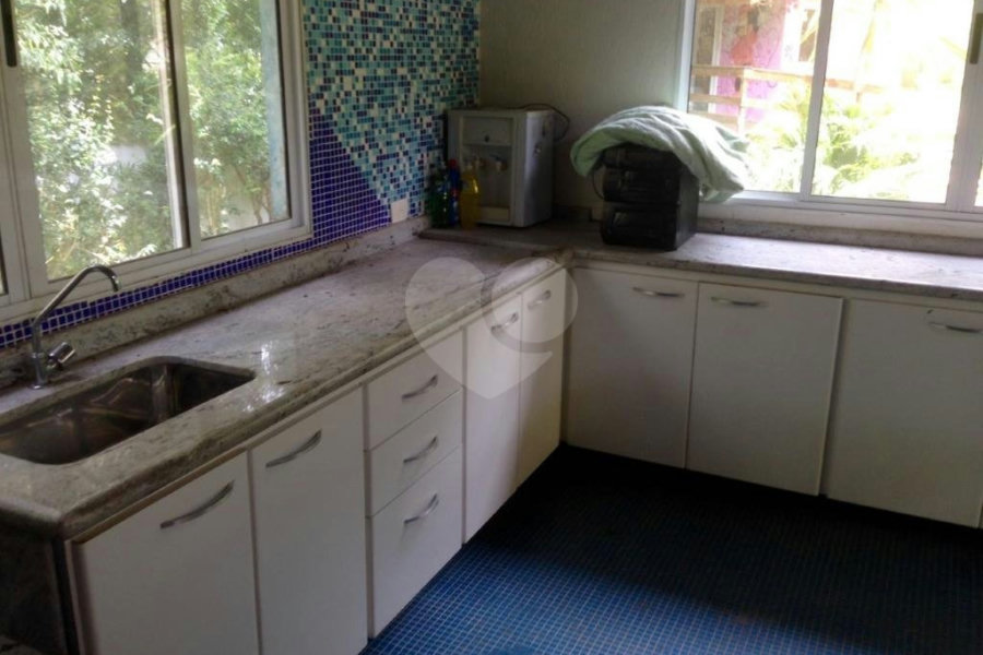 Casa à venda com 4 quartos, sendo 1 suíte, em Samambaia, Mairiporã, SP