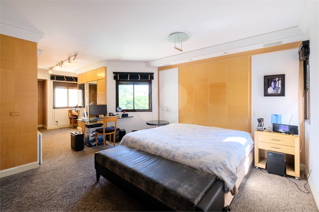 Apartamento à venda com 3 quartos, sendo 2 suítes, em Sumarezinho, São Paulo, SP