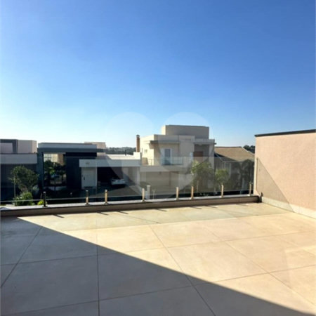 Casa à venda com 3 quartos, sendo 2 suítes, no condomínio Residencial Maria Dulce, Indaiatuba - SP
