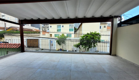 Sobrado à venda com 3 quartos, sendo 1 suíte,  em Vila Gustavo, São Paulo, SP