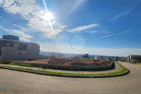 Terreno à venda no condomínio Pampulha, Sorocaba - SP