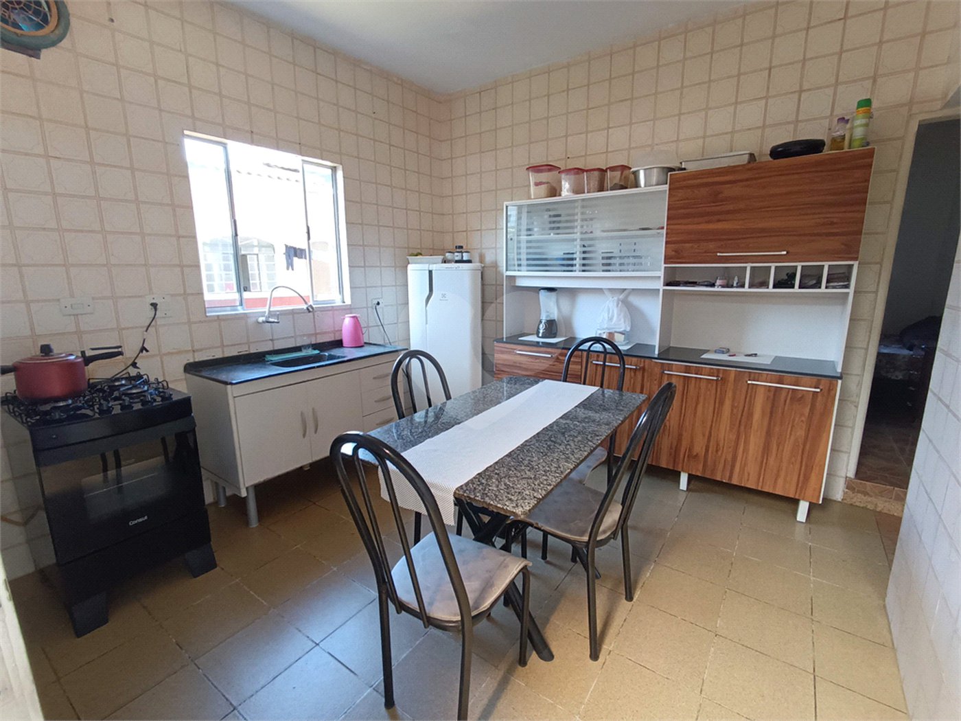 Casa à venda com 3 quartos em Jardim Maria Trindade, São Roque, SP