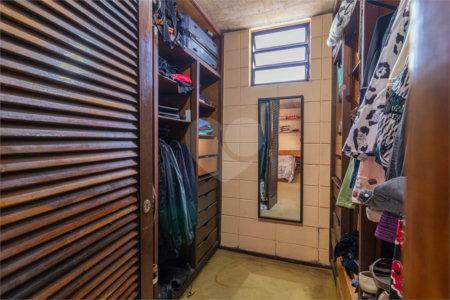 Casa de Vila à venda com 3 quartos, sendo 1 suíte, em Chácara Monte Alegre, São Paulo, SP