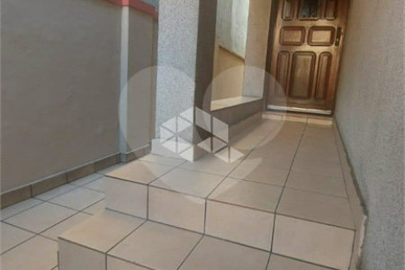 Casa à venda com 4 quartos, sendo 1 suíte,  em Lapa, São Paulo, SP