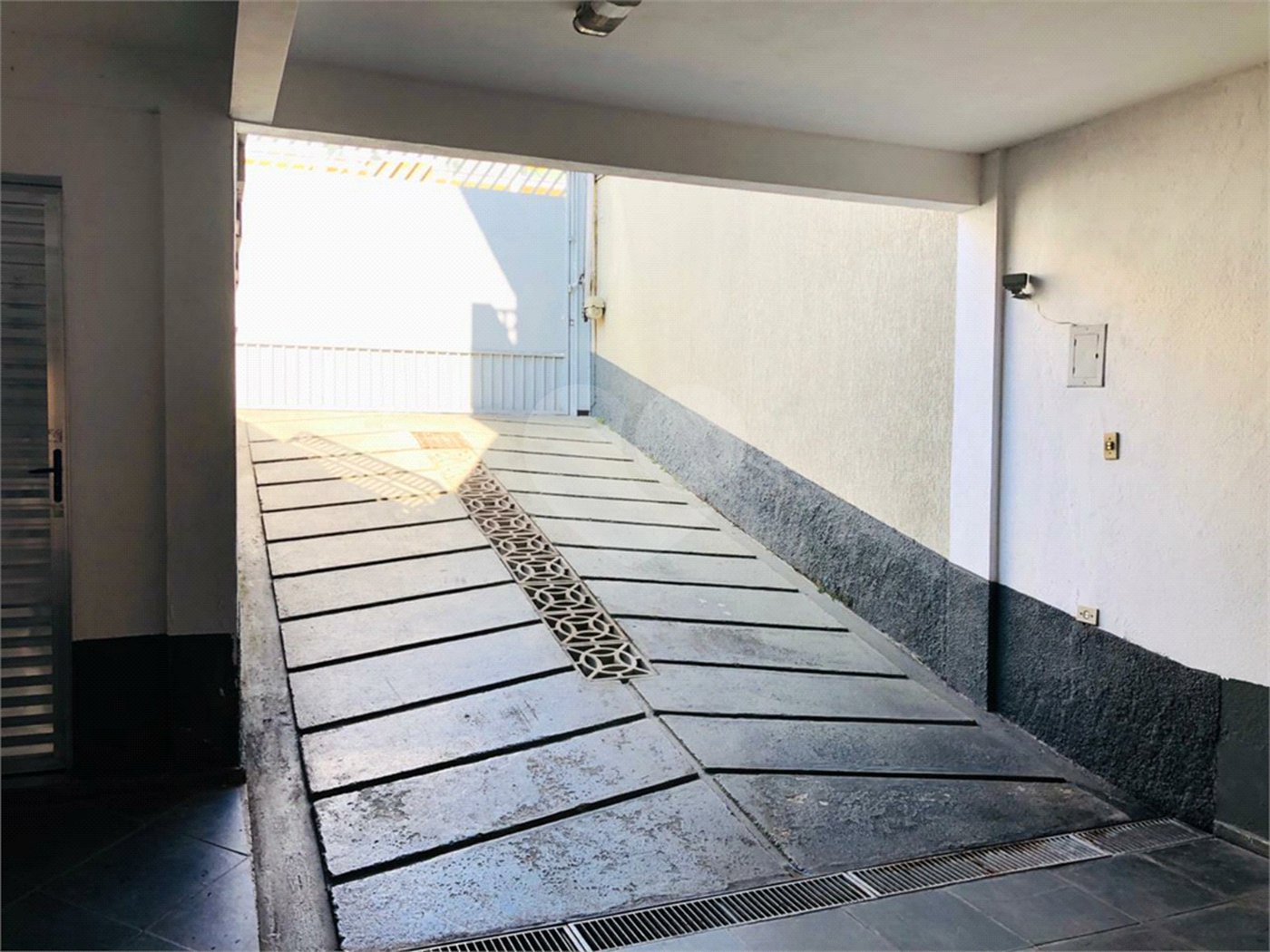 Sobrado à venda com 3 quartos, sendo 1 suíte, em Campo Grande, São Paulo, SP