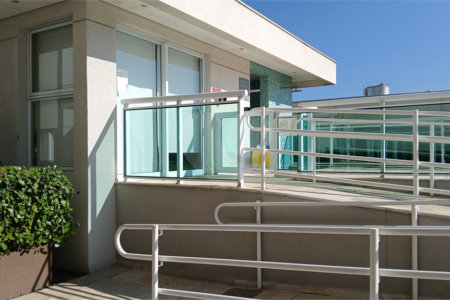 Apartamento à venda com 2 suítes em Parque Bandeirante, Santo André, SP