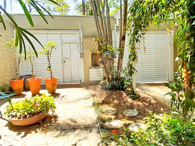 Sobrado para alugar com 3 quartos, sendo 1 suíte,  em Alto da Boa Vista, São Paulo, SP