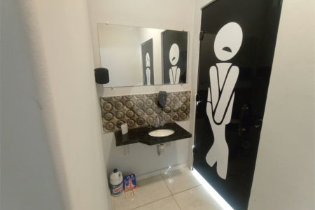 Salão Comercial para alugar em Vila Nastri, Itapetininga, SP