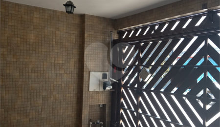 Sobrado à venda com 4 quartos em Chácara Santo Antônio, São Paulo, SP