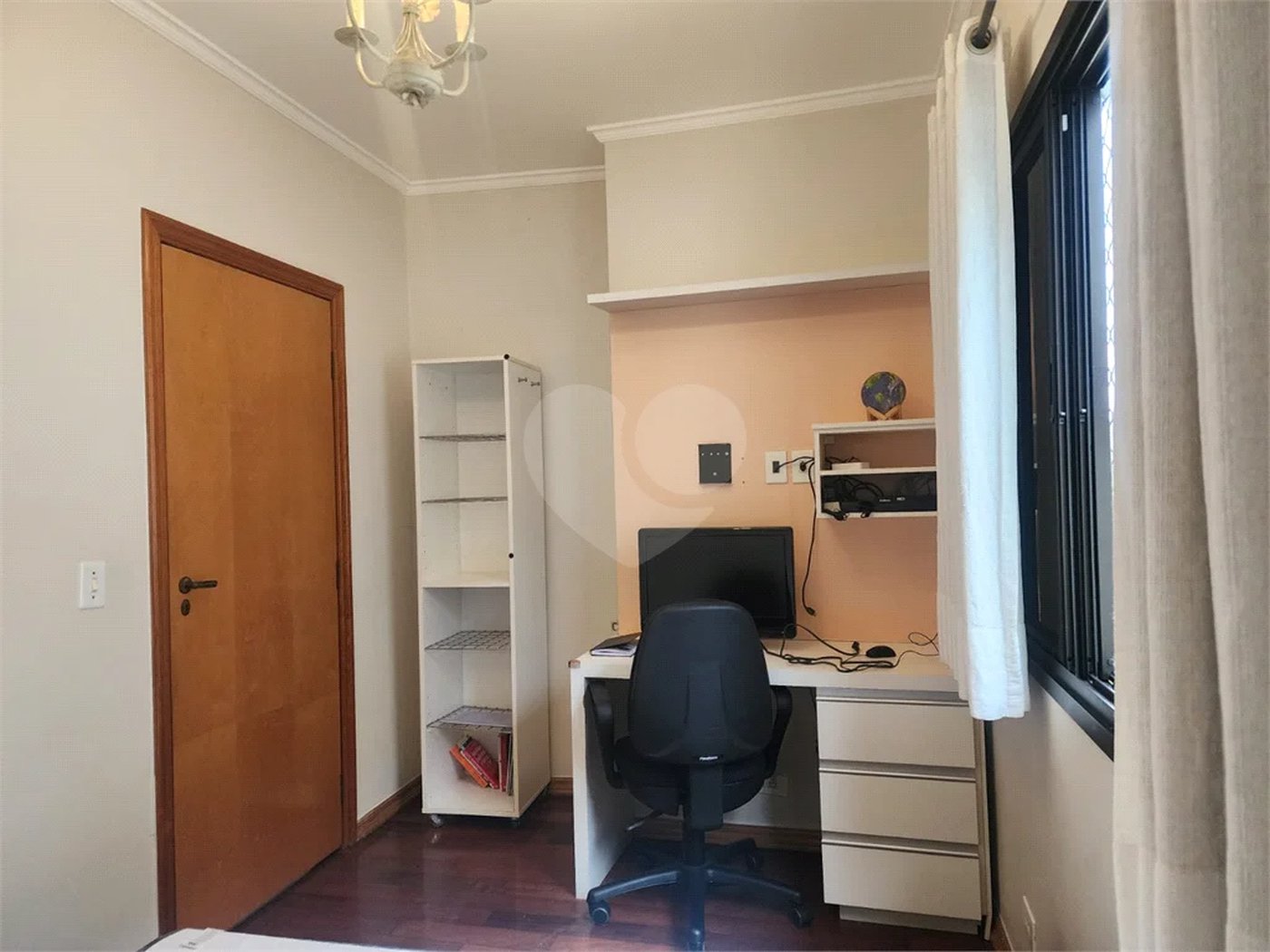Sobrado à venda com 3 quartos, sendo 1 suíte, em Vila Paulicéia, São Paulo, SP