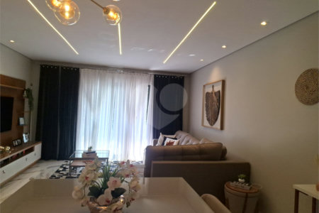 Sobrado à venda com 3 quartos, sendo 1 suíte, em Tucuruvi, São Paulo, SP