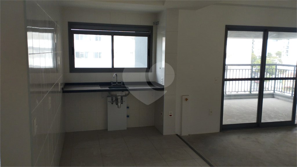 Apartamento à venda ou para alugar com 3 suítes em Mooca, São Paulo, SP