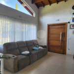 Casa à venda com 4 suítes no condomínio Shambala I, Atibaia - SP