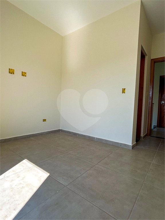 Casa à venda com 2 suítes em Vila Santa Helena, Atibaia, SP