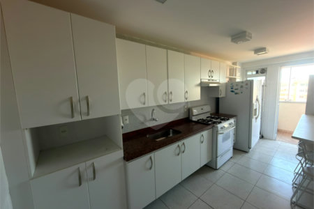 Apartamento à venda com 2 quartos, sendo 1 suíte,  em Vila Nova, Cabo Frio, RJ