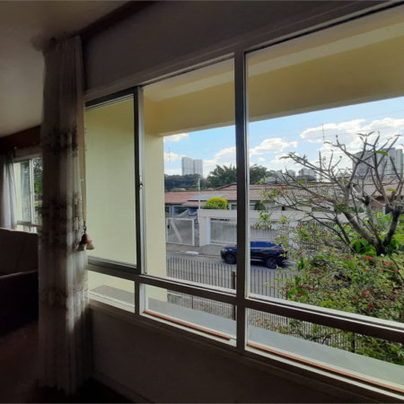 Casa à venda com 4 quartos, sendo 1 suíte, em Parque Continental, São Paulo, SP