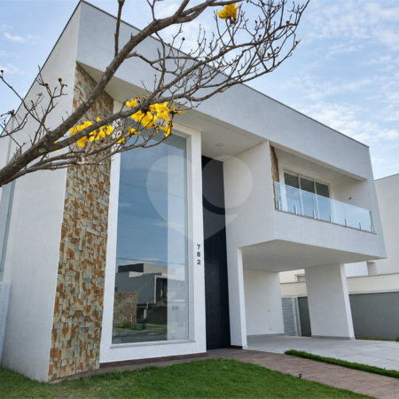 Casa à venda com 4 suítes no condomínio Alphaville Nova Esplanada 1, Votorantim - SP