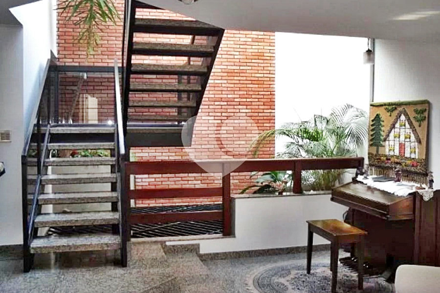 Sobrado à venda com 3 suítes em Tremembé, São Paulo, SP