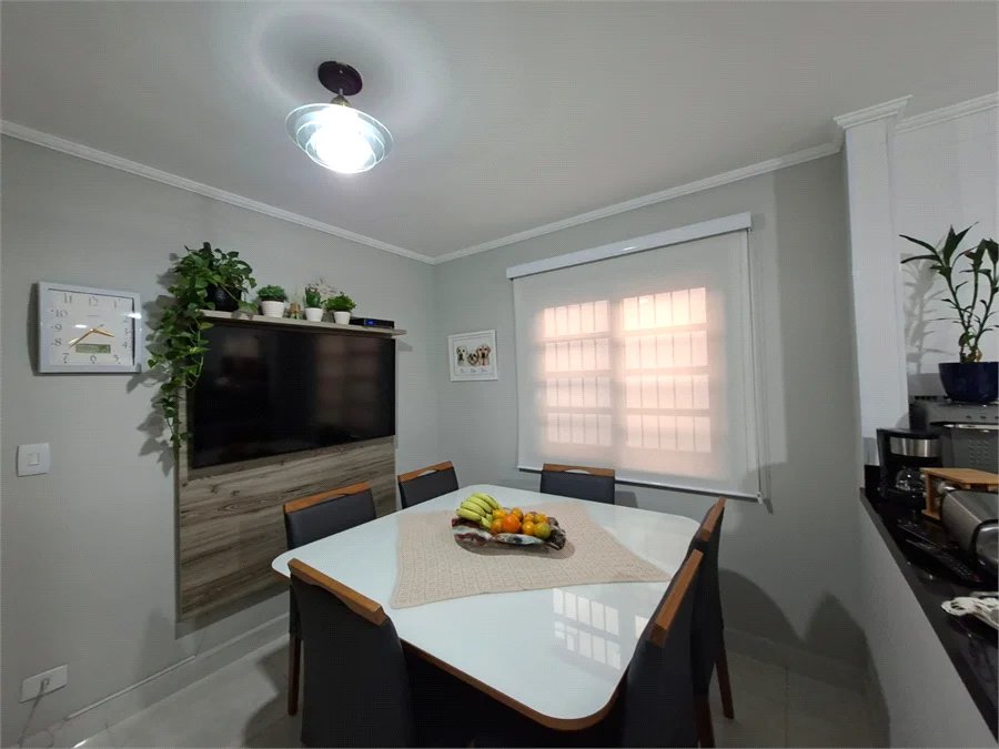 Sobrado à venda com 3 quartos, sendo 1 suíte,  em Jardim Bonfiglioli, São Paulo, SP