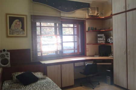 Casa à venda com 4 quartos, sendo 2 suítes, no condomínio Osato, Atibaia - SP