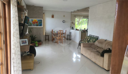 Casa à venda com 2 quartos, sendo 1 suíte,  em Jardim Leonor, Itatiba, SP