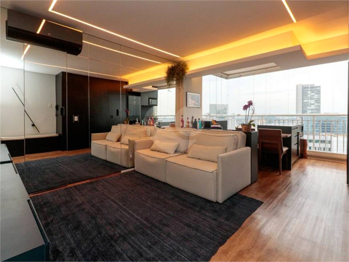 Apartamento à venda com 1 suíte em Pinheiros, São Paulo, SP