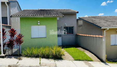Casa à venda com 2 quartos no condomínio Residencial Vida Nova I, Atibaia - SP