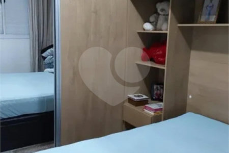 Apartamento à venda com 2 quartos, sendo 1 suíte, em Bom Retiro, São Paulo, SP