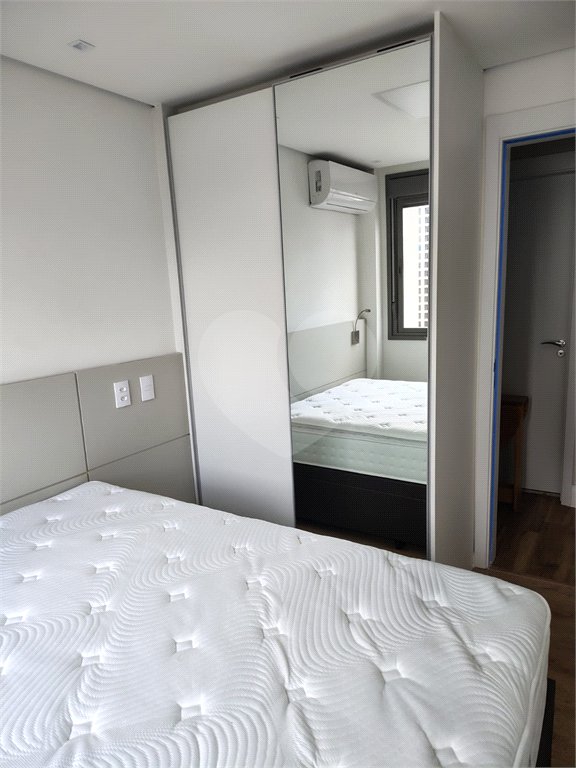 Apartamento à venda com 2 suítes em Vila Dom Pedro I, São Paulo, SP