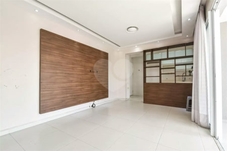 Apartamento à venda com 3 quartos, sendo 2 suítes, em Jardim da Glória, São Paulo, SP