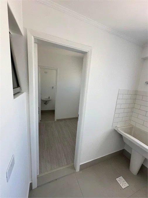 Apartamento à venda com 3 quartos, sendo 2 suítes, em Jardim Ampliação, São Paulo, SP