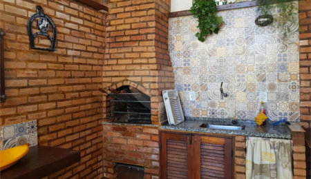 Casa em condomínio à venda com 3 quartos, sendo 2 suítes,  em Alto de Búzios, Armação dos Búzios, RJ