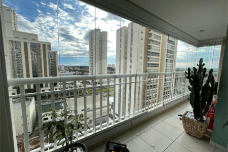 Apartamento à venda com 2 suítes em Condomínio Royal Park, São José dos Campos, SP