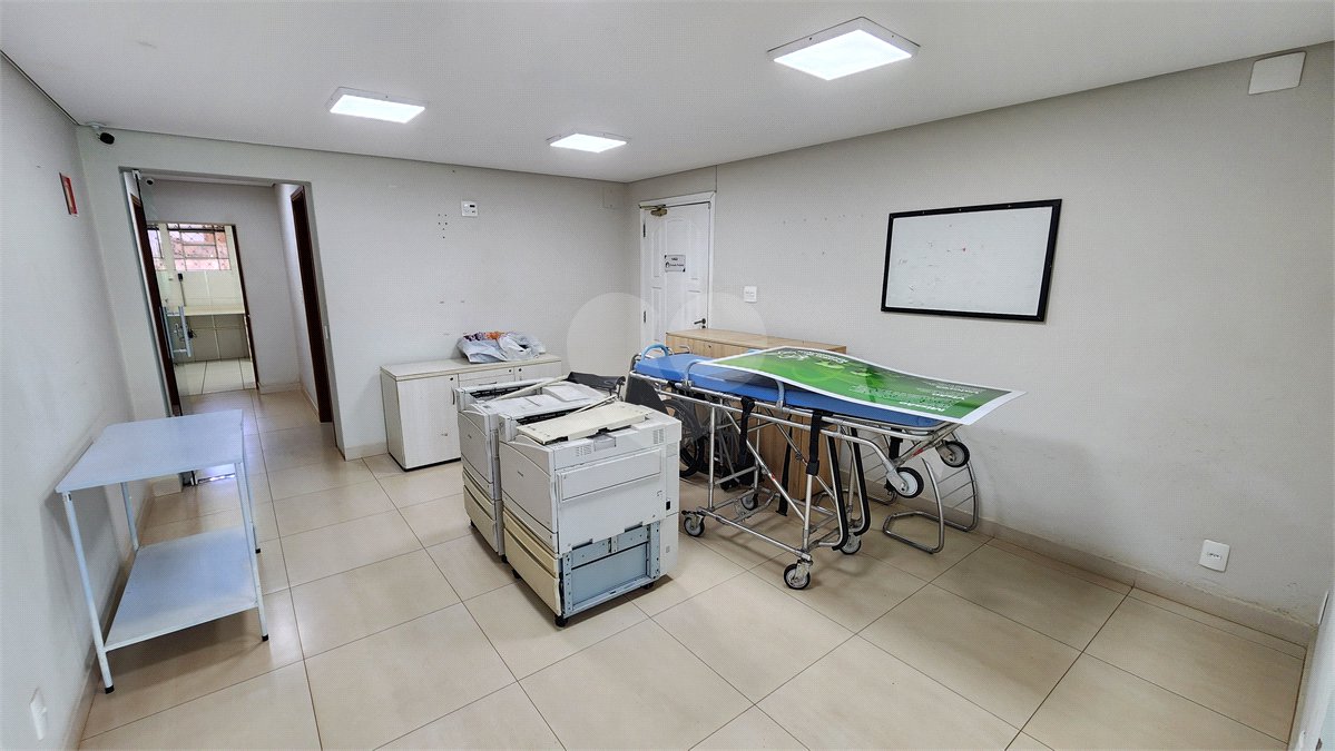 Prédio à venda no Centro, Araraquara, SP