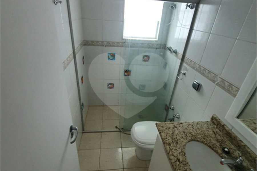 Sobrado à venda com 4 quartos, sendo 2 suítes,  em Santana, São Paulo, SP