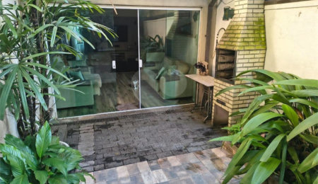 Casa à venda com 3 quartos, sendo 1 suíte, em Mirandópolis, São Paulo, SP