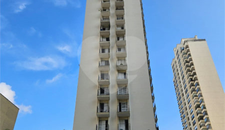 Casa à venda com 3 quartos, sendo 1 suíte,  no condomínio Jconde de Irajá, São Paulo - SP