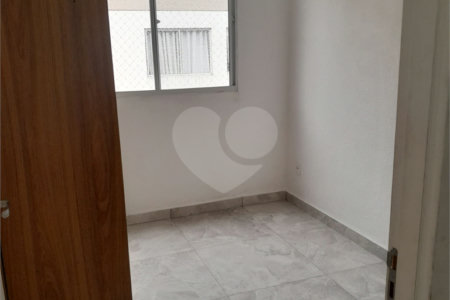 Apartamento à venda com 2 quartos em Jardim do Lago, São Paulo, SP