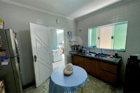 Casa à venda com 3 suítes em Jardim Imperador, Guarulhos, SP
