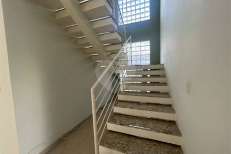 Casa à venda com 4 quartos, sendo 1 suíte,  no condomínio Lago da Boa Vista, Sorocaba - SP