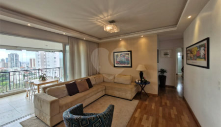 Apartamento à venda ou para alugar com 4 quartos, sendo 3 suítes, em Santa Teresinha, São Paulo, SP