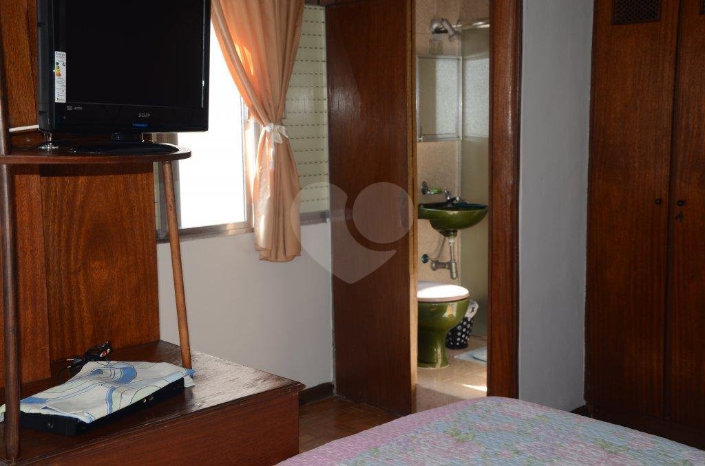 Apartamento à venda com 2 quartos, sendo 1 suíte,  em Itararé, São Vicente, SP