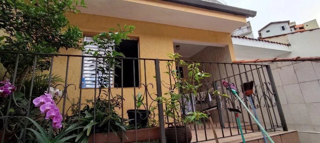 Sobrado à venda com 3 quartos, sendo 1 suíte, em Vila Indiana, São Paulo, SP
