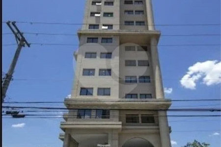 Sala comercial com 35m² , 1 vaga , 1 banheiro , à venda na Penha.
