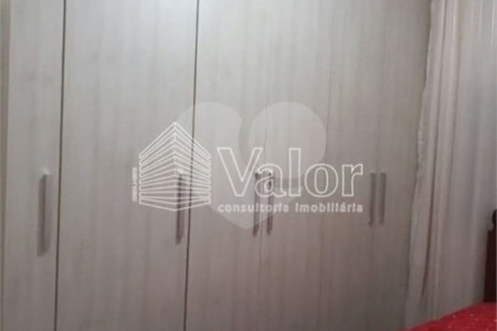 Casa Térrea com 2 dormitórios, sendo 1 suíte.