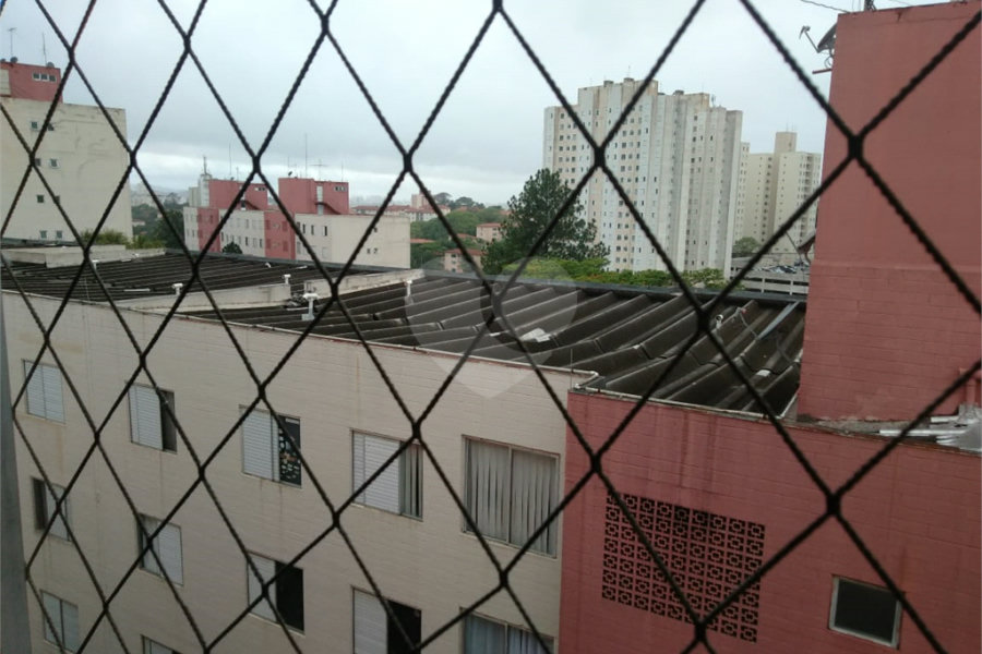 Apartamento com 2 dormitórios e 1 vaga no Tremembé
