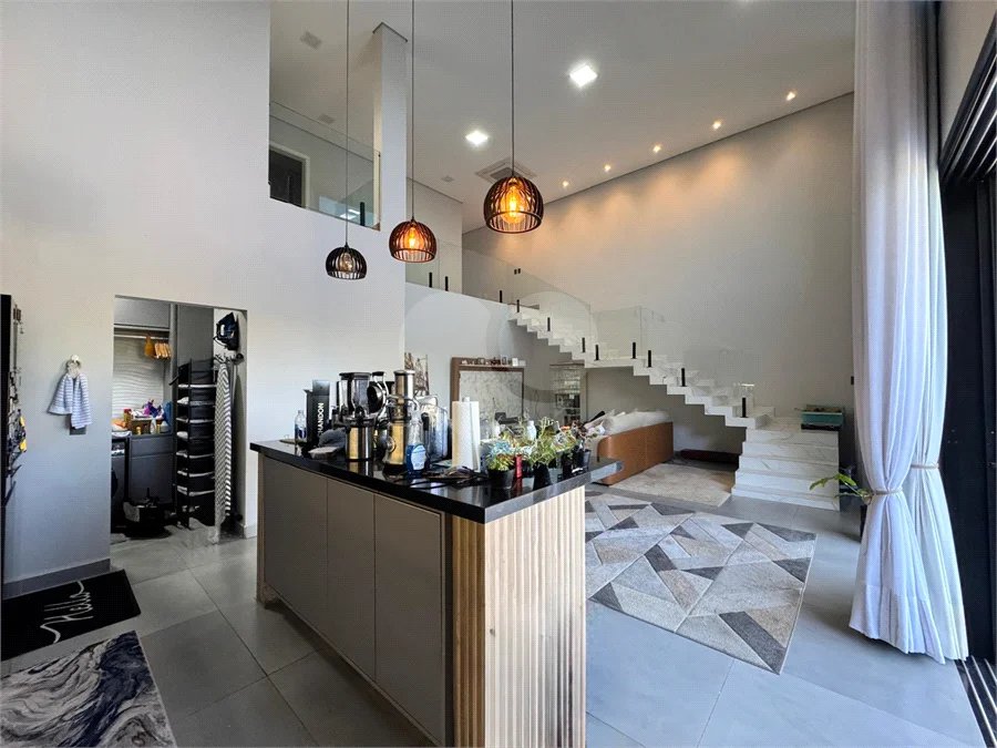 LINDA CASA À VENDA EM CONDOMÍNIO — INDAIATUBA/SP